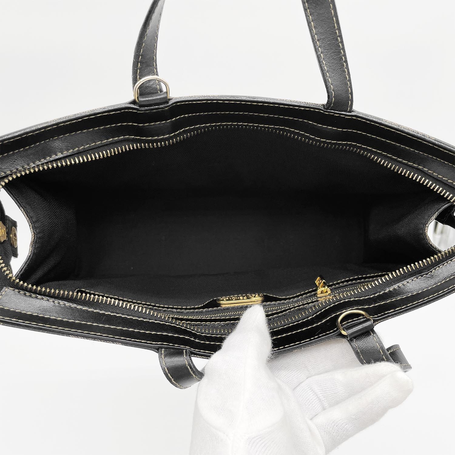 FENDI フェンディ 2WAYバッグ ショルダー ハンド ペカン ストライプ 