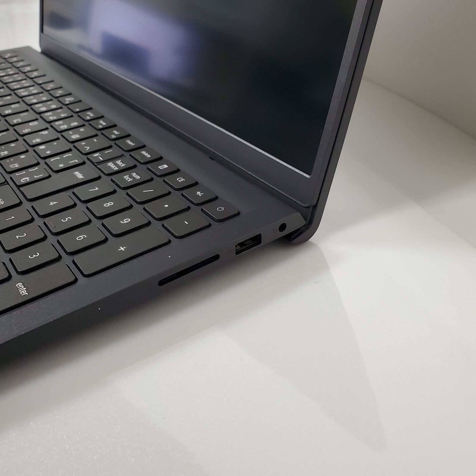即使用可能！】Dell Inspiron 15 3535・AMD Ryzen 5・メモリ16GB 