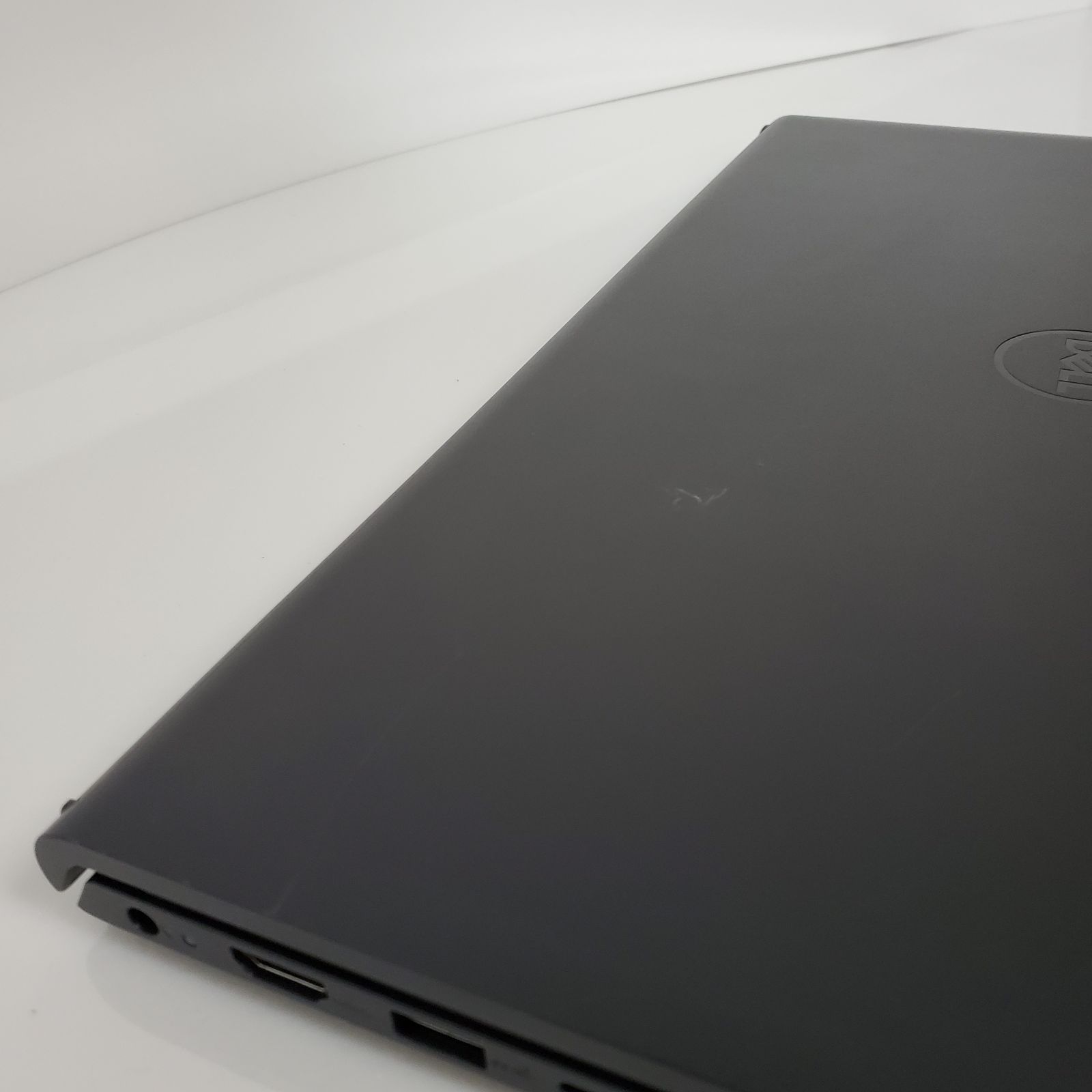 即使用可能！】Dell Inspiron 15 3535・AMD Ryzen 5・メモリ16GB 