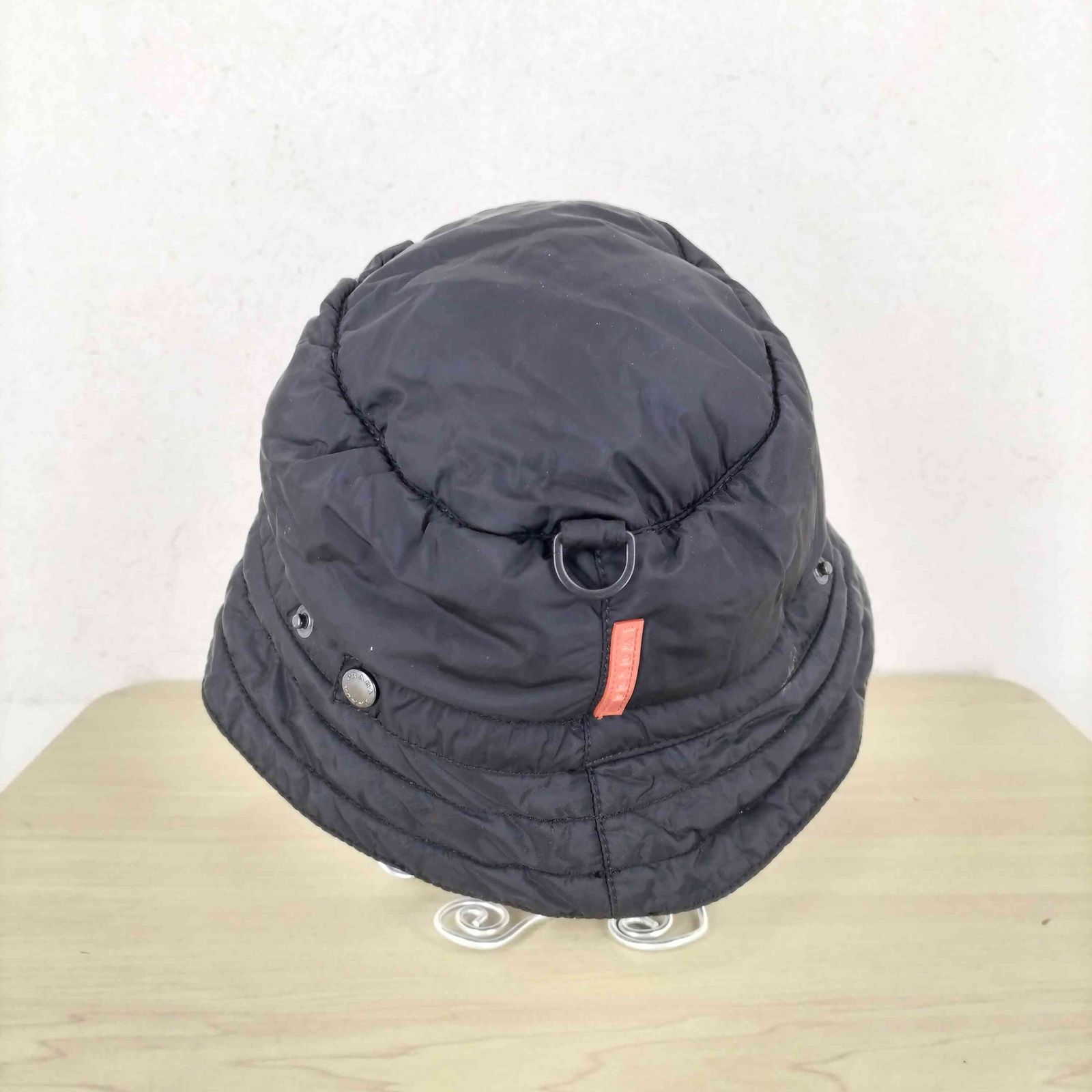 プラダ PRADA SPORT ナイロンバケットハット フリース耳当て付き