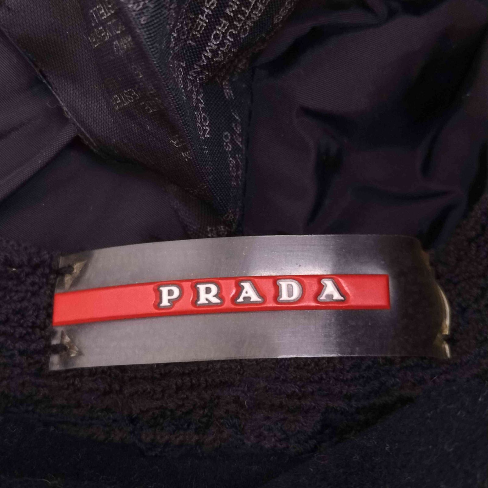 プラダ PRADA SPORT ナイロンバケットハット フリース耳当て付き