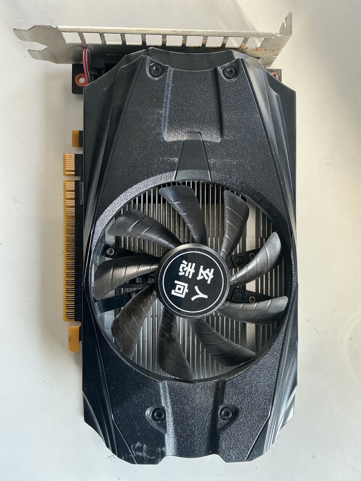 中古品　玄人志向 GTX 1050Ti 4GB グラフィックボード