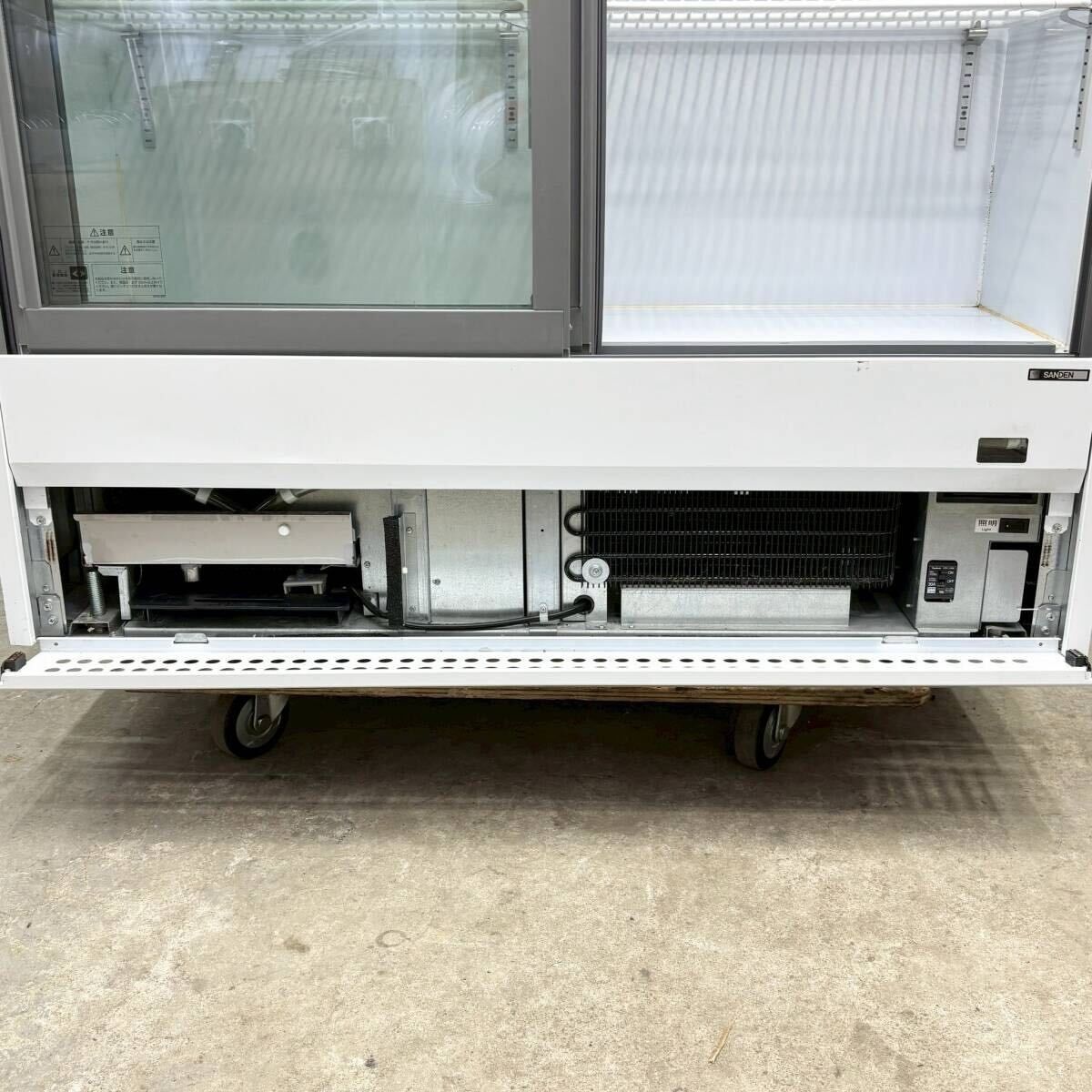 【中古品】TRM-40XB  業務用冷蔵庫 中古品】TRM-40XB 業務用冷蔵庫 【公式通販】