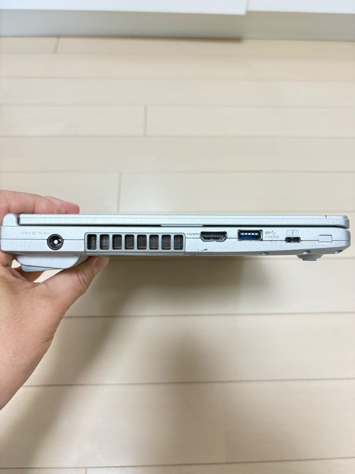 ノートPC 【LTE・良品・DVD】Let's note CF-SV8 8世代 i5 SSD256GB