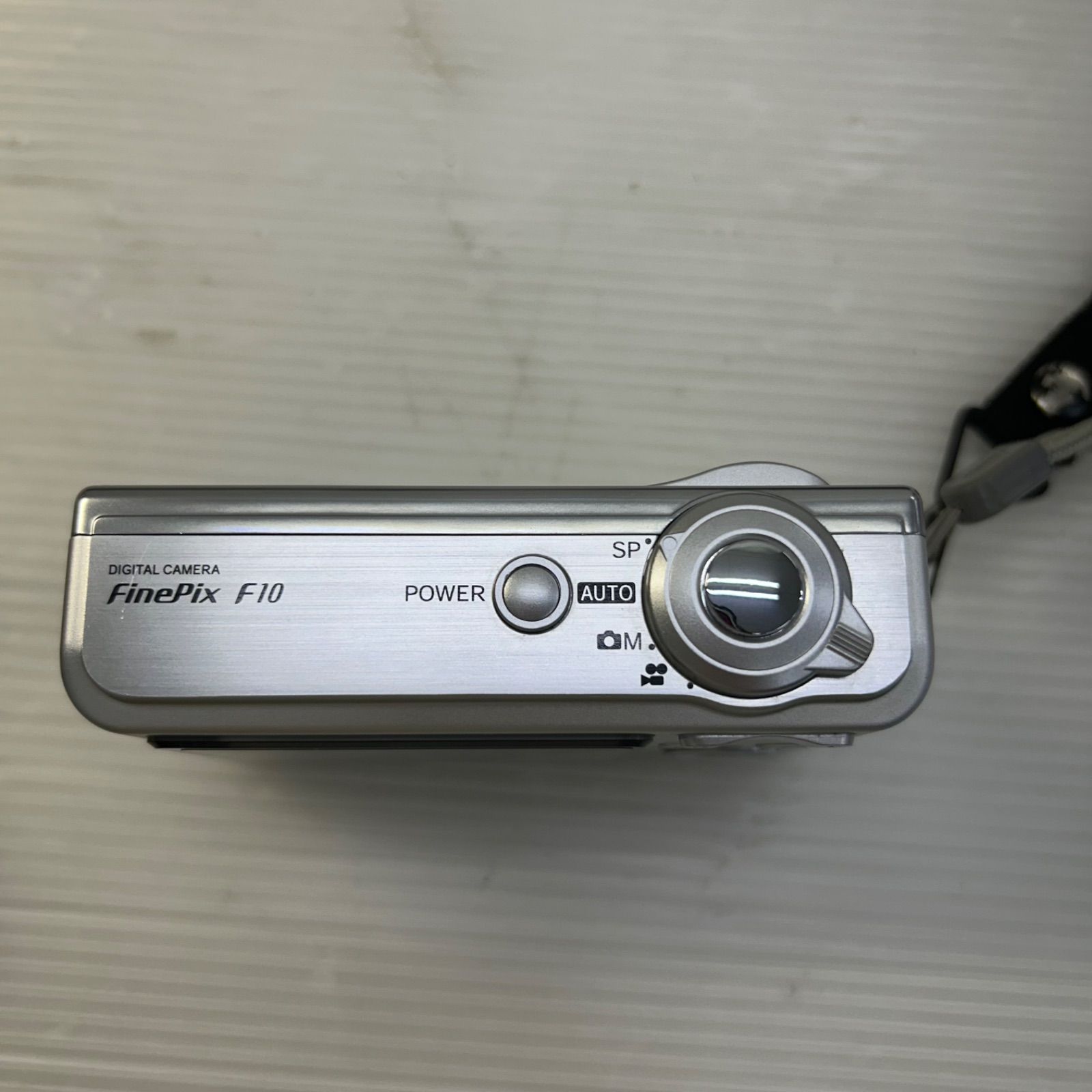 ☆デジタルカメラ ☆FUJIFILM FinePix F10 6.3MEGA PIXELS シルバー 