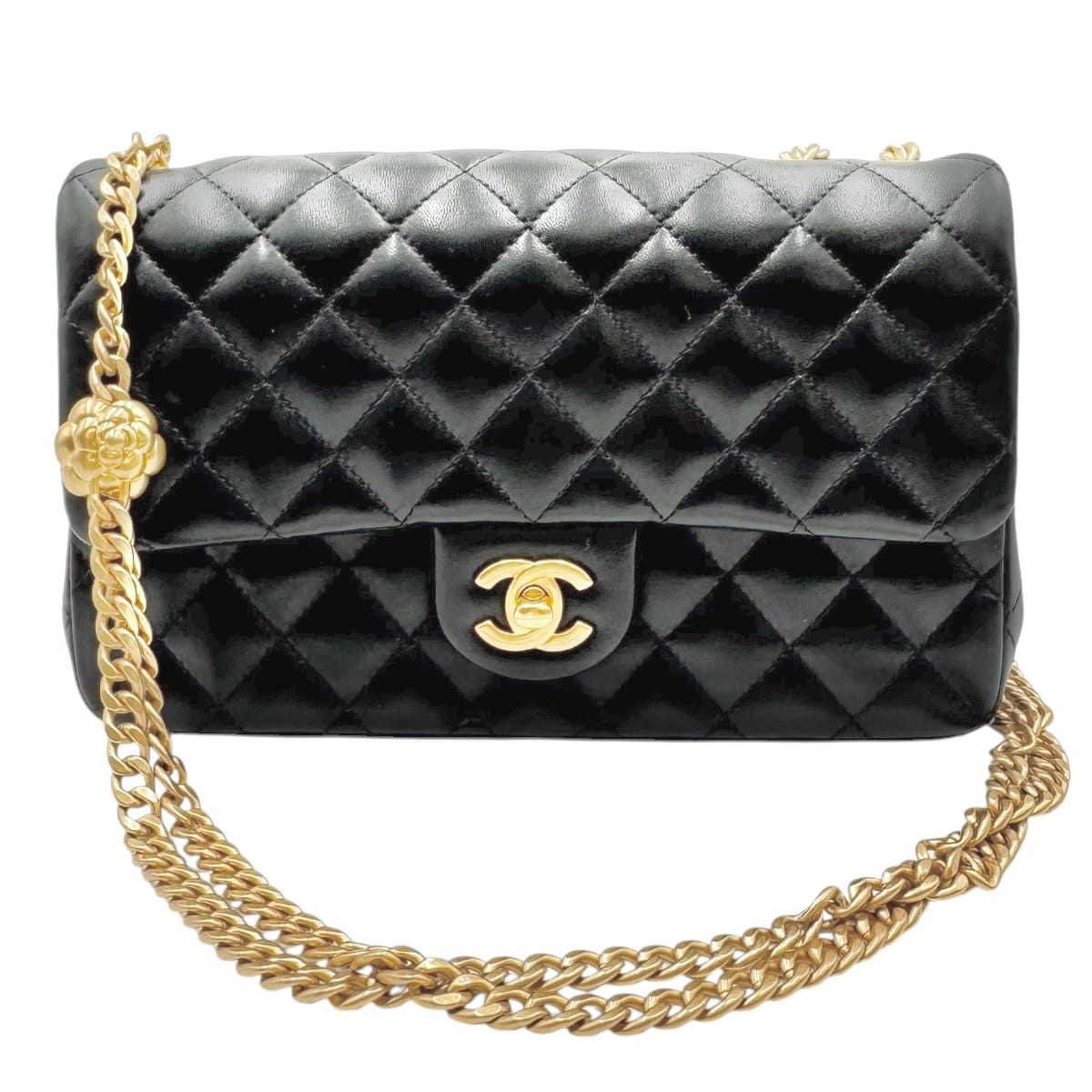 CHANEL シャネル ショルダーバッグ マトラッセ カメリア チェーン