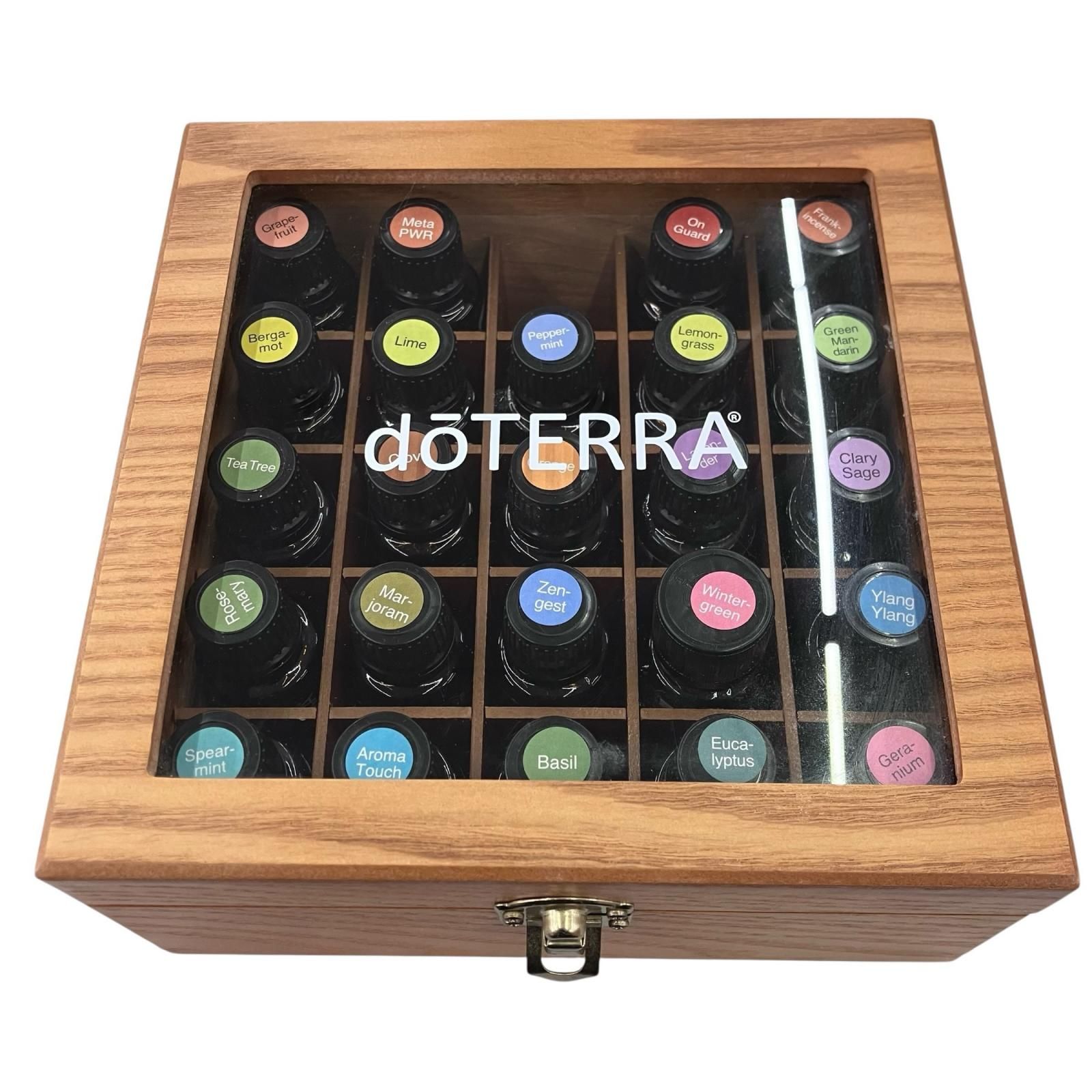 186000 現状品 doTERRA ドテラ オイル 収納ケース付き 53点まとめ売り