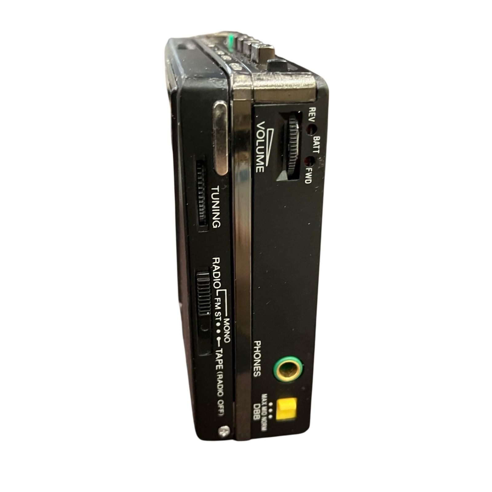 113032 ジャンク品 SONY ソニー カセットプレーヤー WALKMAN WM-F550C