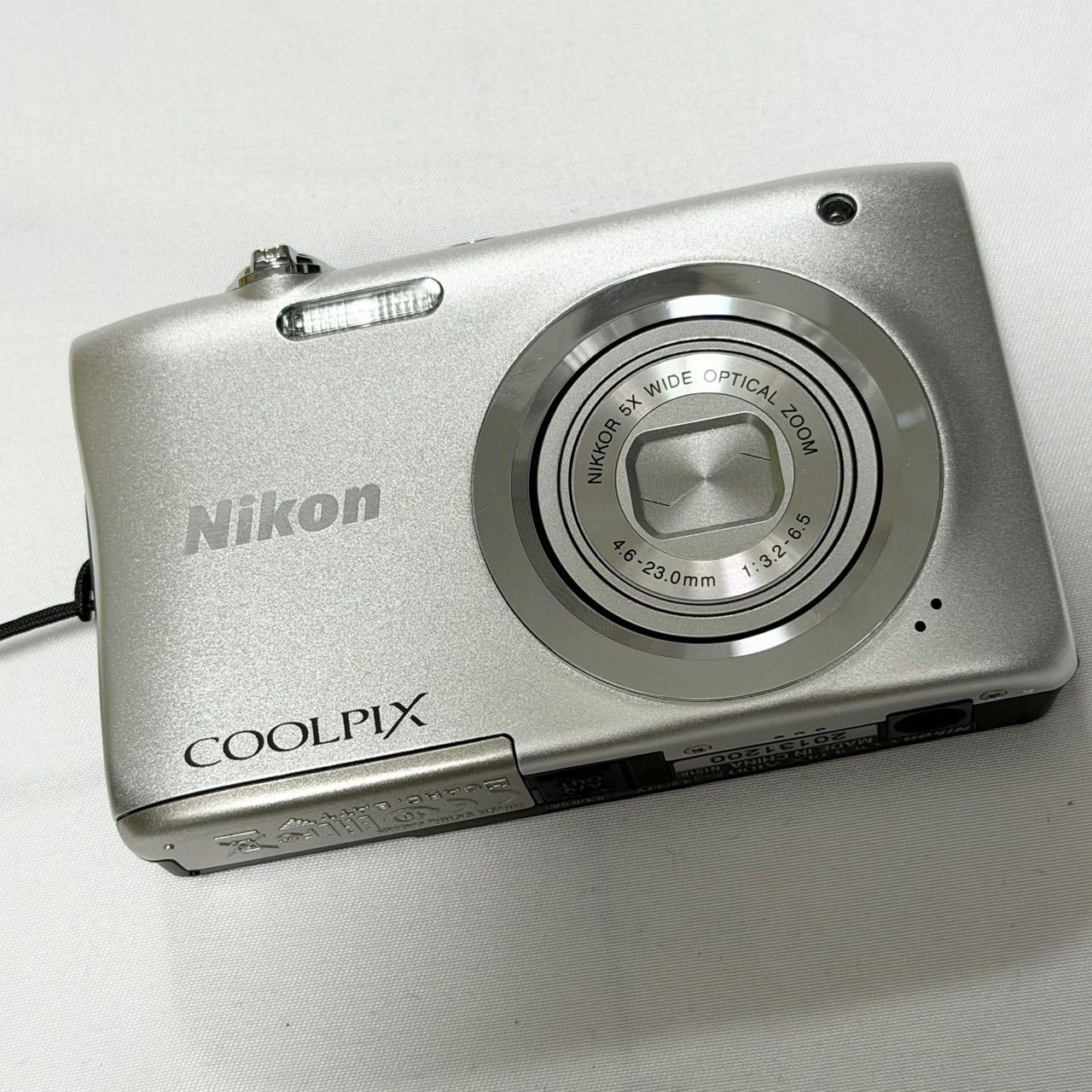 送料無料】Nikon/ニコン/COOLPIX/クールピクス/A100/シルバー 