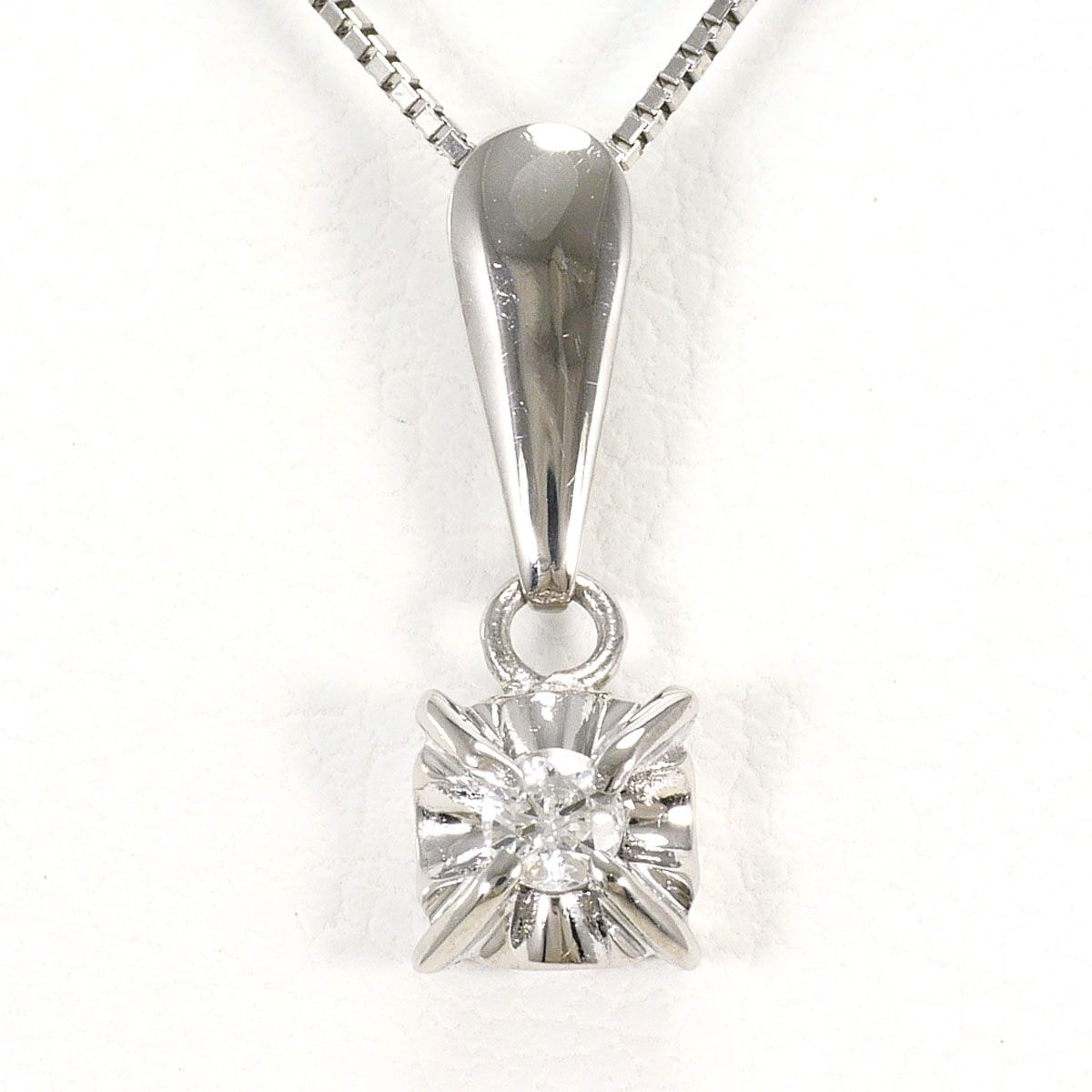 THE KISS】プラチナ ダイヤモンドネックレス【0.05ct】 - HEART &amp 
