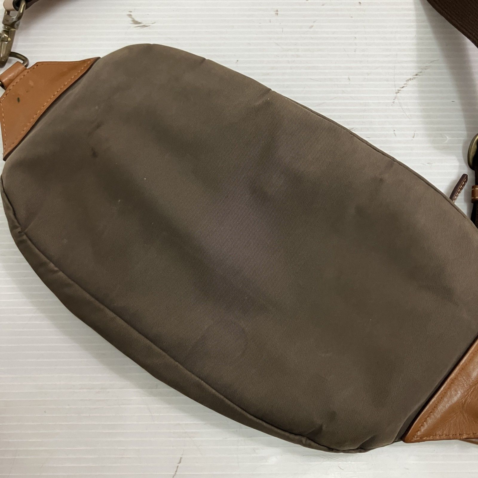 ◇ Paul Smith ポール・スミス ショルダーバッグ 斜め掛けバッグ 