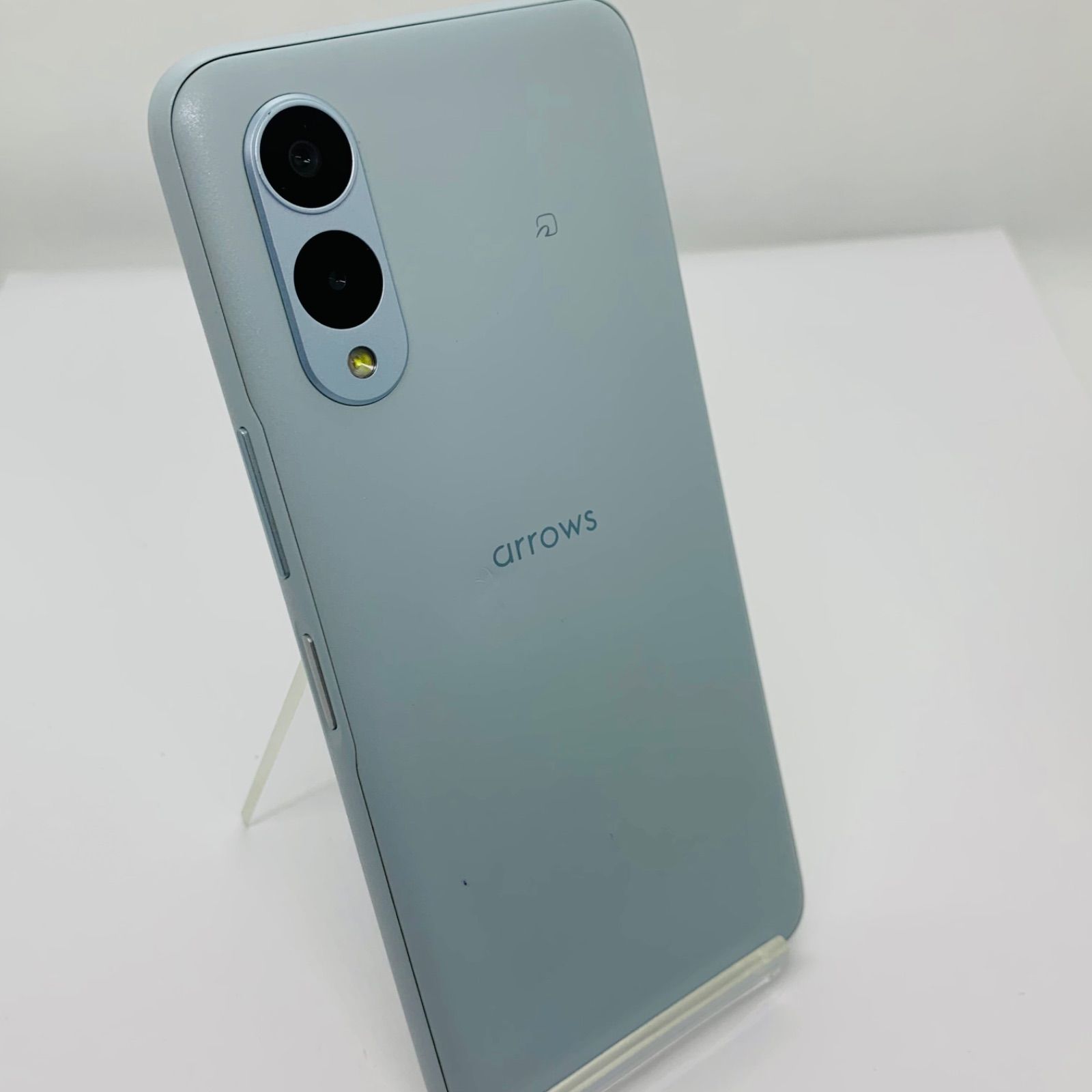 ☆【訳あり品】au arrows We2 64GB FCG02 ライトブルー - メルカリ
