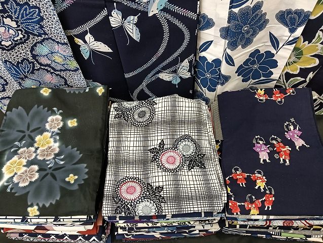 平和屋着物■浴衣 まとめて 45点 人物 蝶 向日葵 花柄 型染め など 着用可能多数 未使用品あり mmm138 平和屋着物□浴衣 まとめて 45点 人物 蝶 向日葵 花柄 型染め など