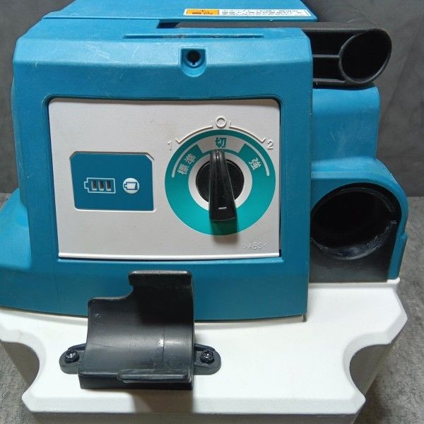 マキタ 483 集じん機【リライズ市川行徳店】【店頭取引限定】【中古】ITD7DR85BWTS 市川行徳店 - 工具電材買取販売リライズ｜安心・納得の査定で電動工具