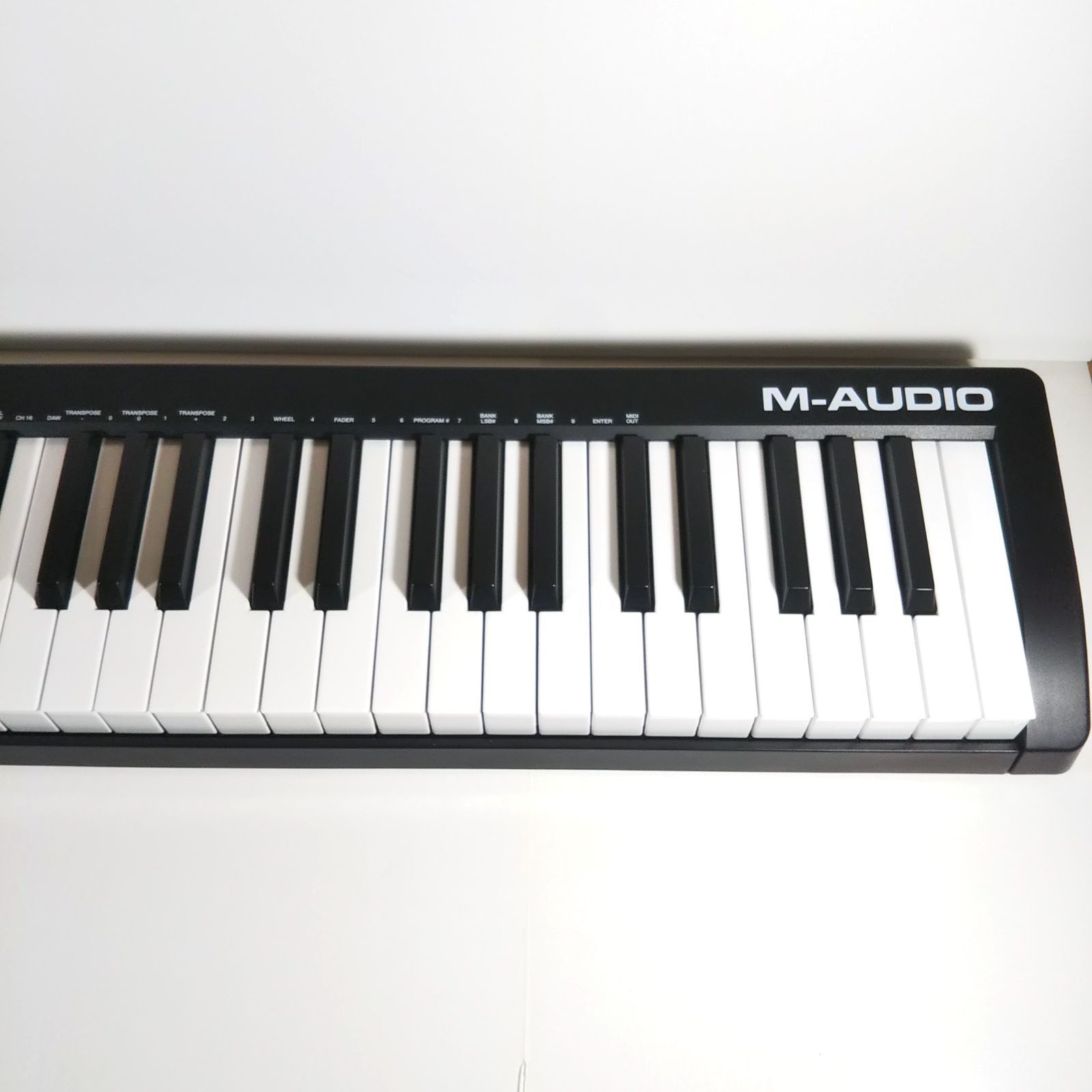 楽器・機材 M-AUDIO Keystation61 MK3 USB MIDI標準キーボード61鍵 品