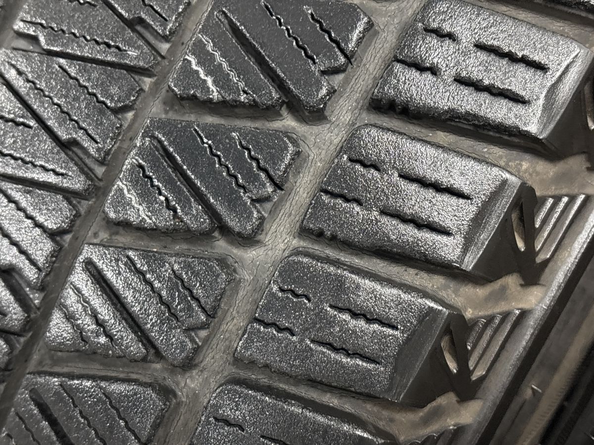 程度良好】AIRBERG 17in 7J +38 PCD114.3 ブリザックDM-V3 225/65R17 