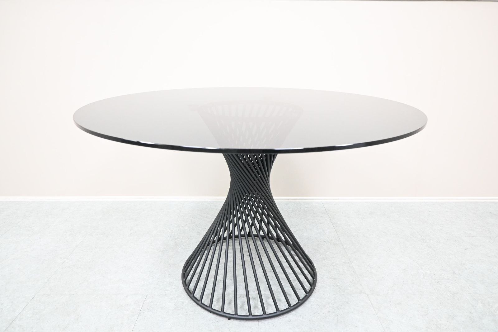 展示極美品】 Calligaris カリガリス ダイニングテーブル VORTEX