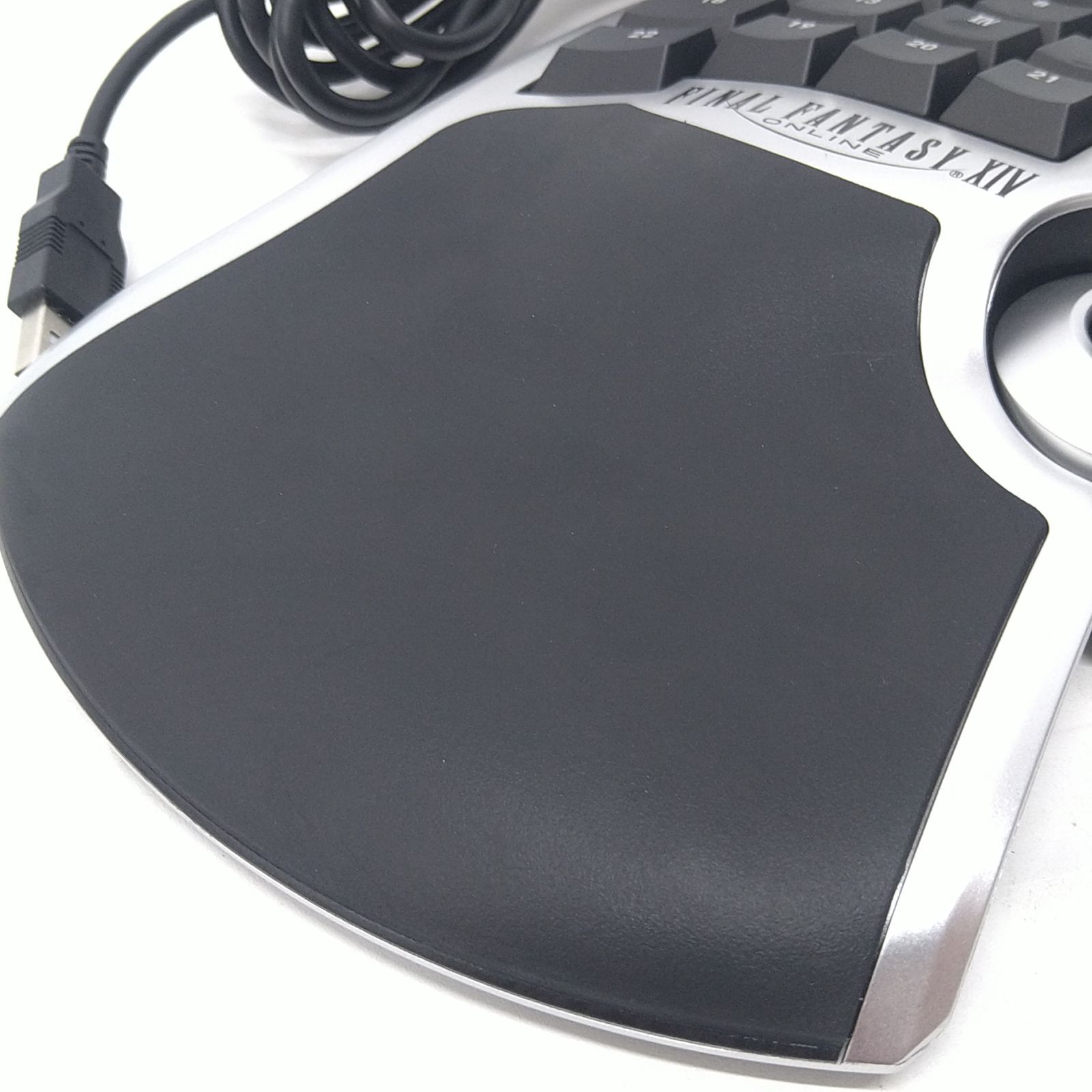 美品】HORI FF14タクティカルアサルト F14 左利き用 - メルカリ