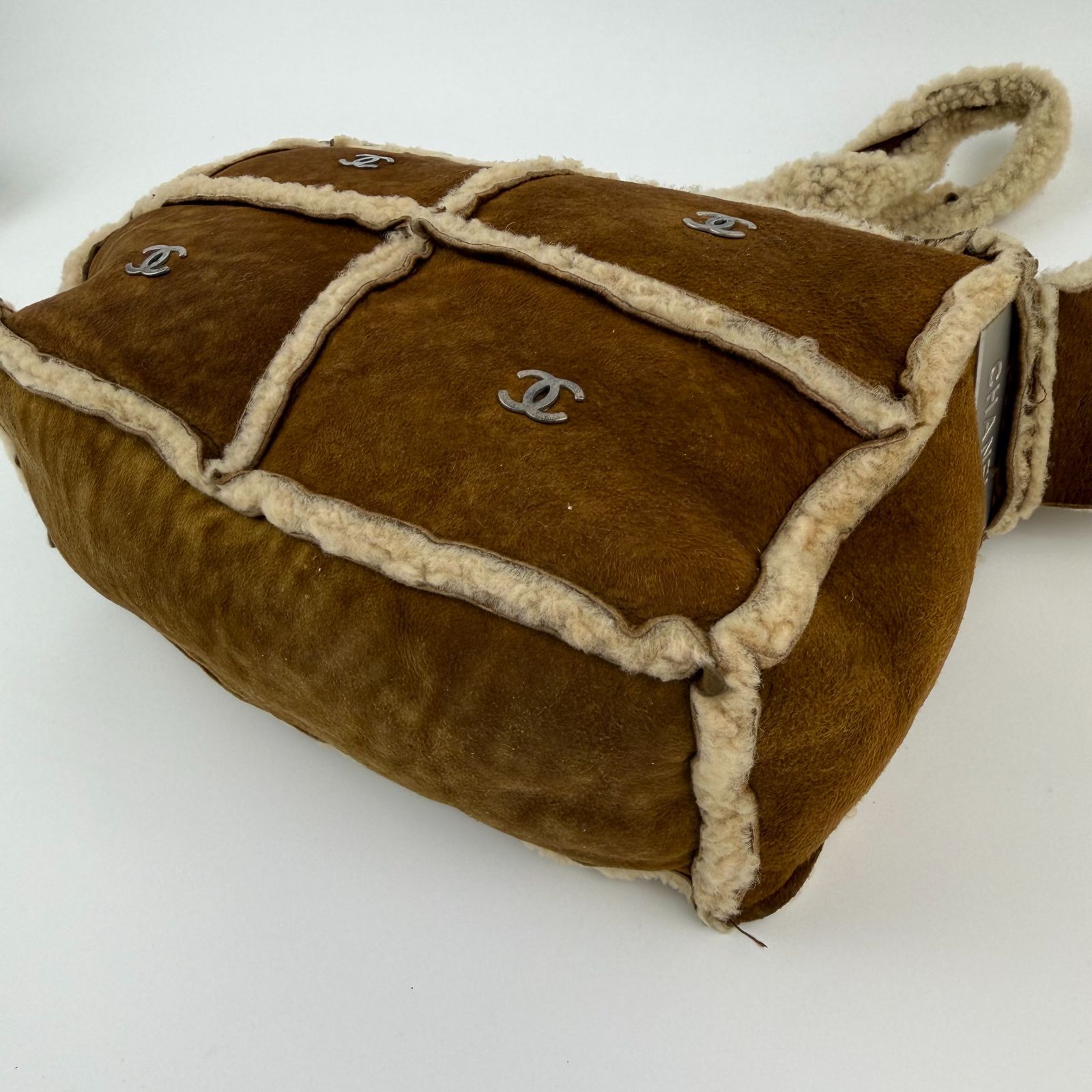 中古】CHANEL シャネル ココマーク ショルダーバッグ ブラウン 