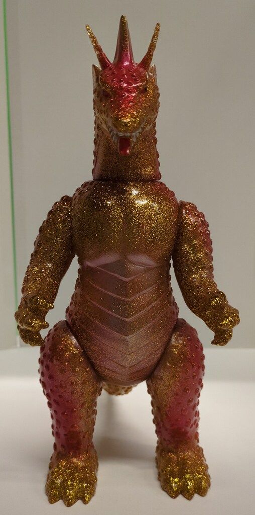 マルサン チタノザウルス 金ラメ 2005復刻 約25cm マルサン 東宝怪獣 黄金伝説 ゴールデンヒストリー チタノザウルス