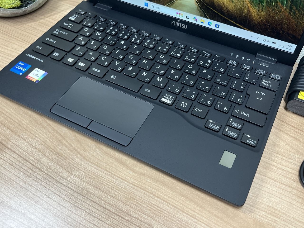 超美品 富士通 LIFEBOOK U9311/F 第11世代 Core i5 SSD - メルカリ