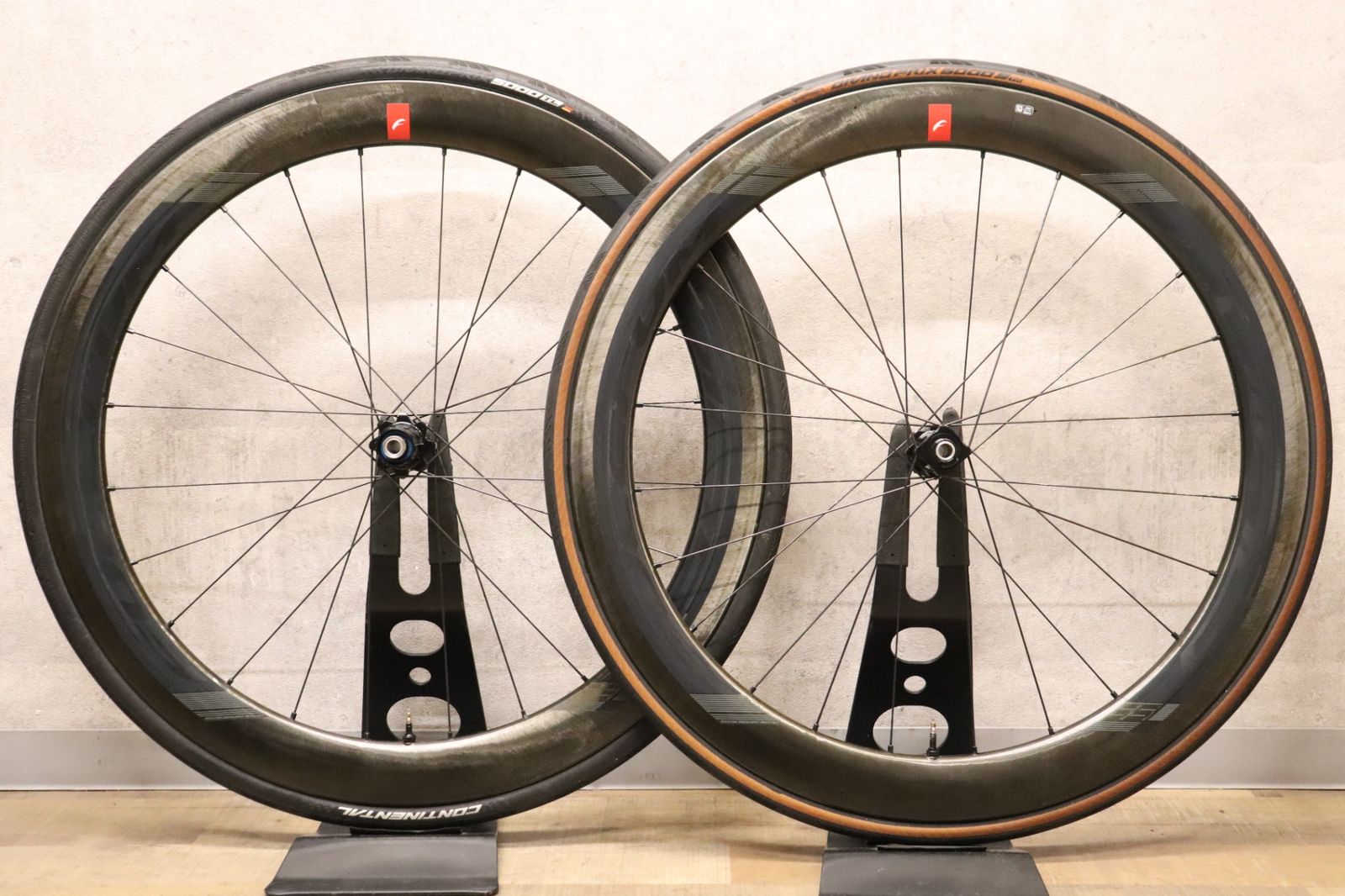 フルクラム FULCRUM ウインド WIND55 DB 2Way-fit カーボン 