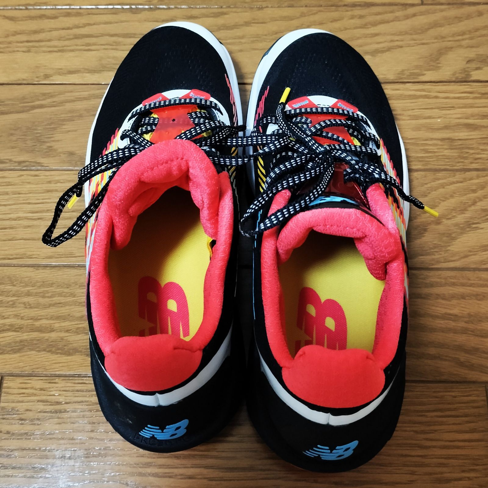 新品同様 美品 ニューバランス New Balance TWO WXY v5 27.5cm