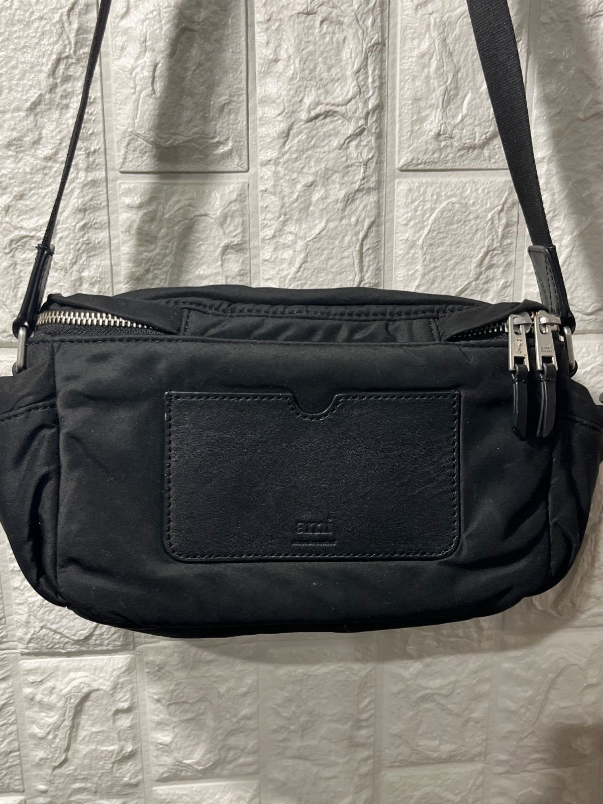 AMI PARIS アミパリス AMI de Cour Messenger Bag メッセンジャー 