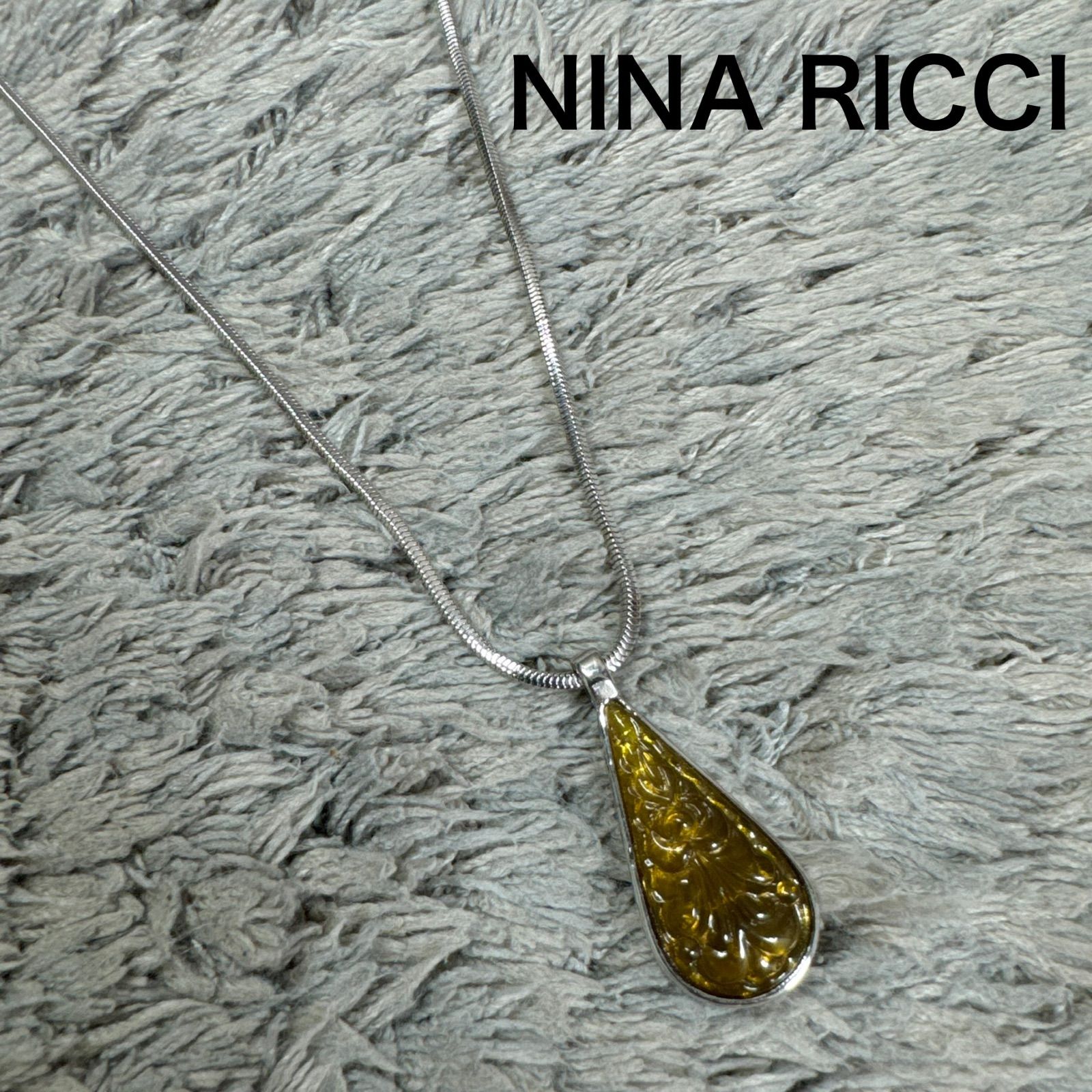 NINA RICCI ニナリッチ トップ付きネックレス シルバーカラー - メルカリ