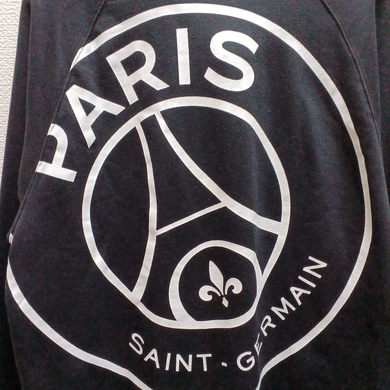 PARIS SAINT-GERMAIN パリ・サンジェルマン トレーナー ブラック 