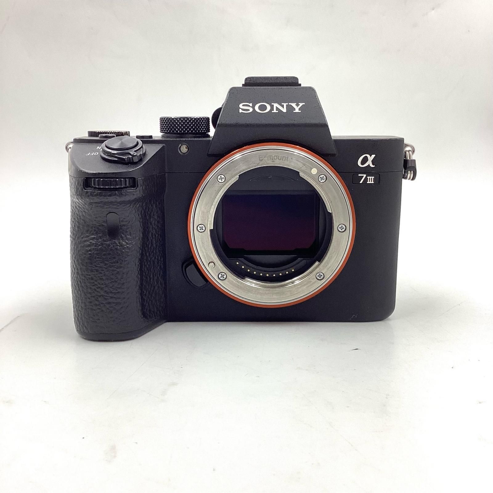 SONY α7 III ILCE-7M3 新品同様 6ヶ月保証書＋おまけ付 SONY α7 III ILCE-7M3 新品同様 6ヶ月保証書＋おまけ付