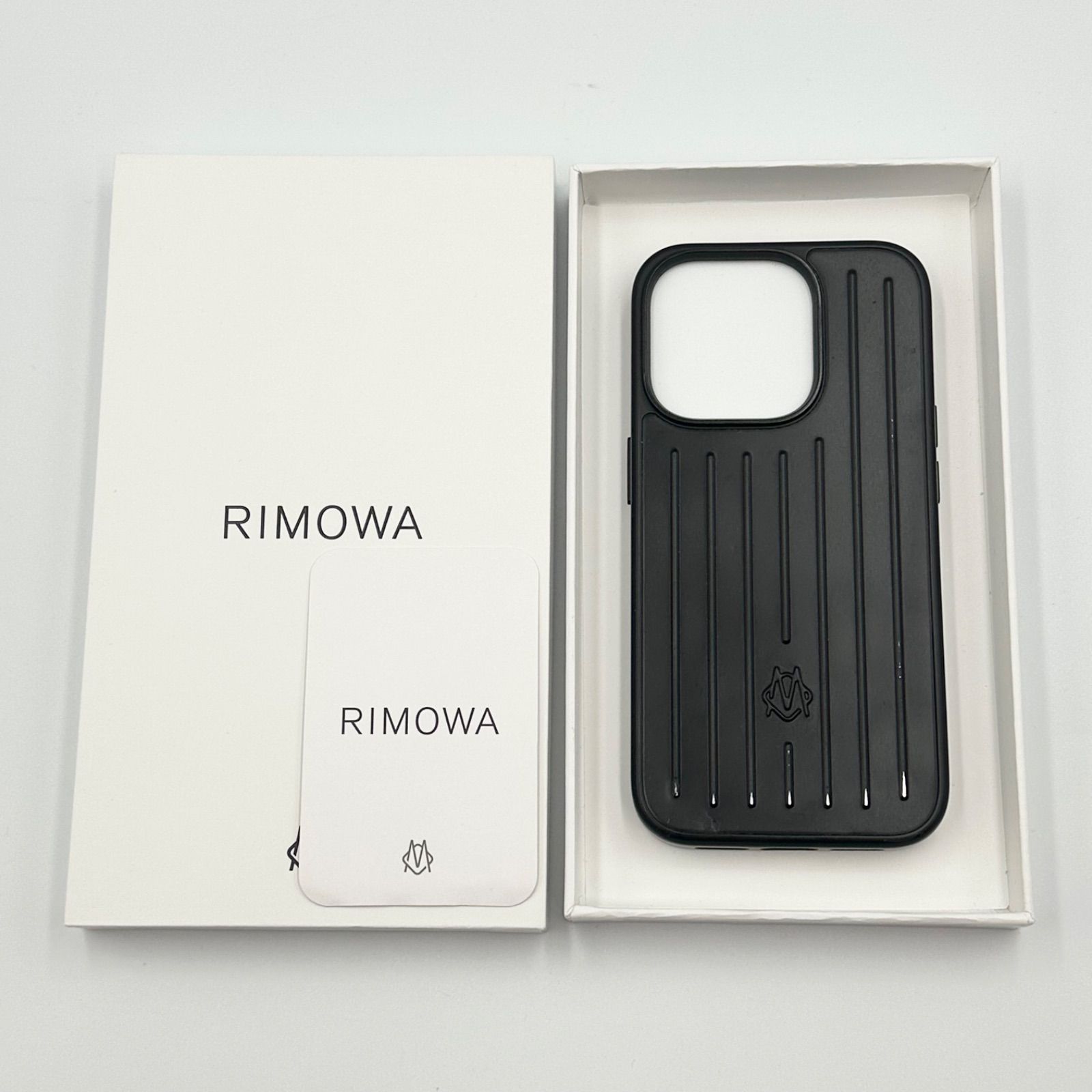RIMOWA iPhone15 Pro ケース ブラック【中古】 - メルカリ