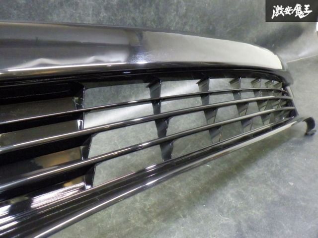 30プリウス フォグありロアグリル プリウスZVW30後期【TOYOTA】トヨタPRIUS純正USフロントグリル-ロアFog