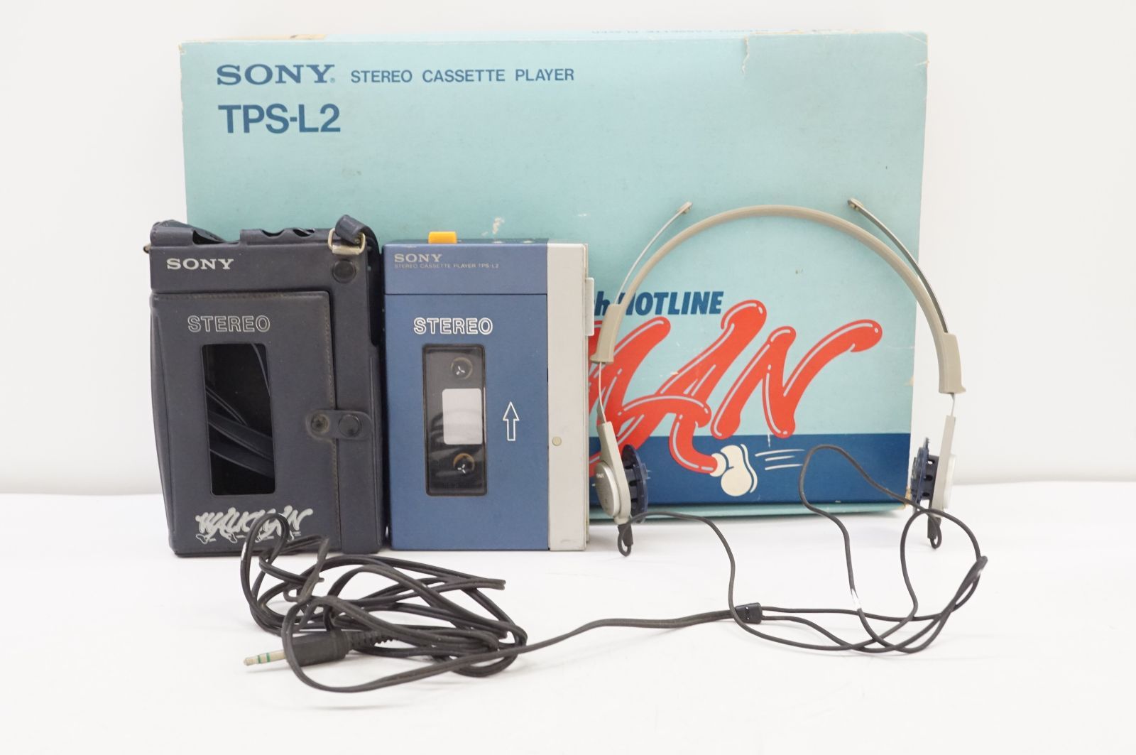 C050916)【ジャンク品】SONY 初代 ウォークマン TPS-L2 貴重な元箱