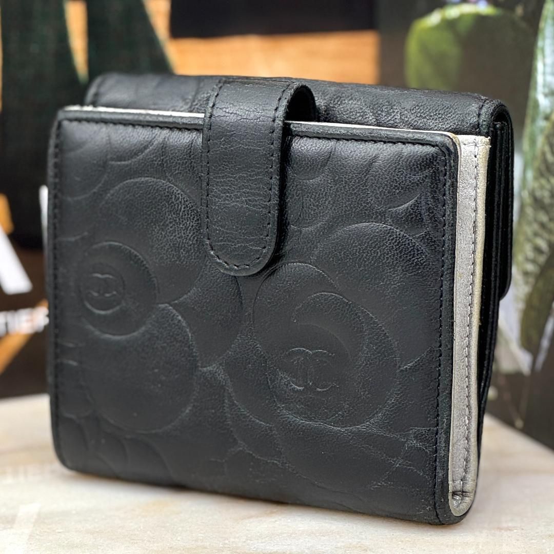 あーさん☆CHANEL☆カメリア.ブラック財布☆ シャネル(CHANEL)シャネル カメリア 二つ折り長財布 財布 レディース