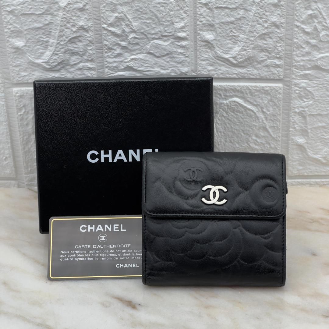 あーさん☆CHANEL☆カメリア.ブラック財布☆ 極上 CHANEL シャネル カメリア Wホック 二つ折り財布 A171 - メルカリ