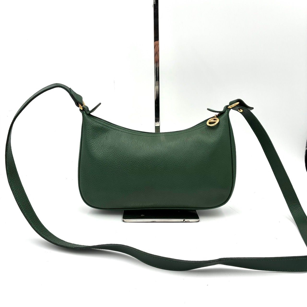 美品☆ロンシャン　ワンショルダーバッグ　レザー　緑　グリーン　本革 LONGCHAMP ロンシャン ショルダーバッグ レザー グリーン 緑 - メルカリ