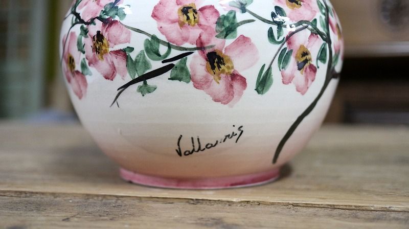 ∇花∇20世紀中期フランス【ヴァロリス窯】の大作 色絵薔薇文大飾壷