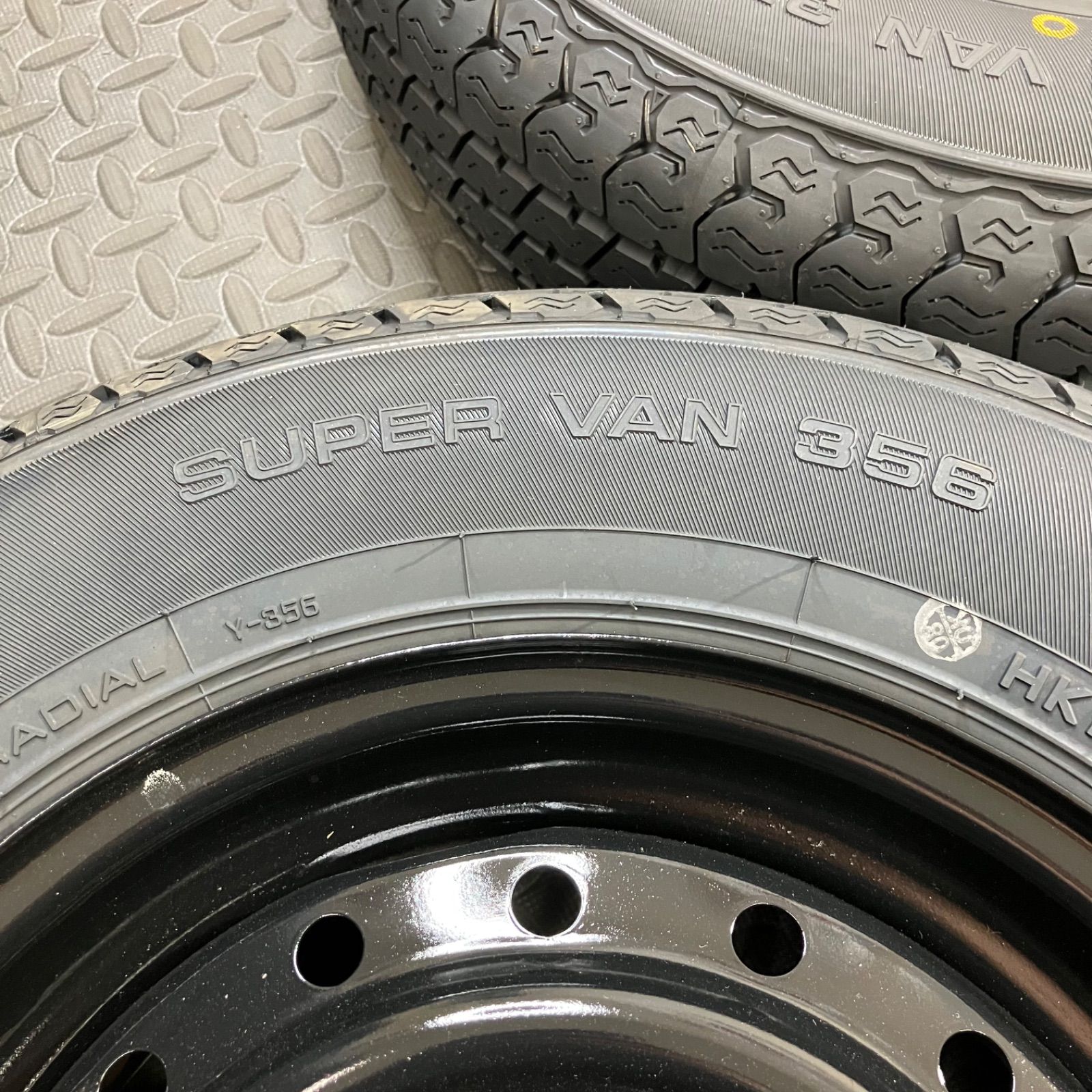 26年製 新品タイヤ 145/80R12 80/78N LT ヨコハマ スーパーバン356(夏 