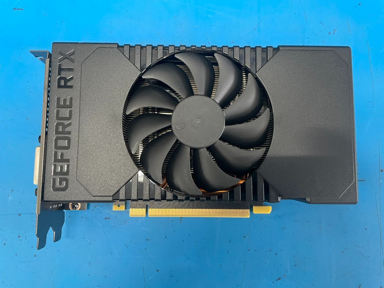 NVIDIA RTX 2060 HP 動作品 6GB GDDR6 - メルカリ