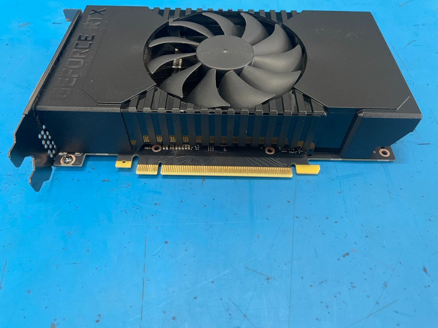 HP純正】GeForce RTX 2060 6GB シングルファン（動作確認済 【公式通販】