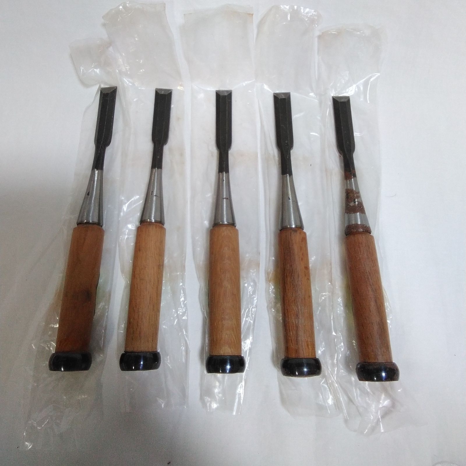 未使用 ノミ 5本 平刃 15㎜ のみ 工具 DIY ハンドツール 大工道具 鋼 