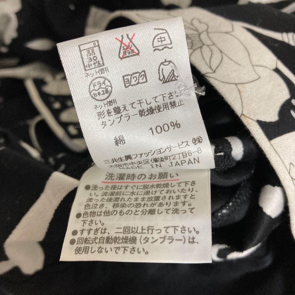 美品 LEONARD SPORT レオナールスポーツ フラワー コスメプリント ロングスリーブ ハーフボタン カットソー サイズ42 ブラック レディース 古着 中古 USED 美品 LEONARD SPORT レオナールスポーツ フラワー コスメプリント