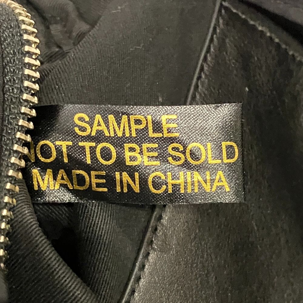 未使用 VERSUS VERSACE ヴェルサス ヴェルサーチ ナイロン チェーンショルダーバッグ ブラック レディース 古着 中古 USED VERSUS（ヴェルサス） 未使用 VERSUS VERSACE ヴェルサーチ ナイロン