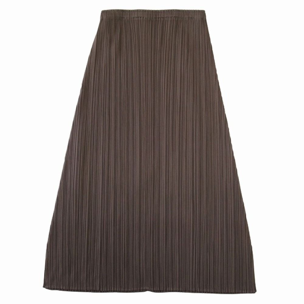 Chikoママ　　イッセイミヤケ　ブラウン　ロングスカート MONTHLY COLORS : MARCH – isseymiyake.com