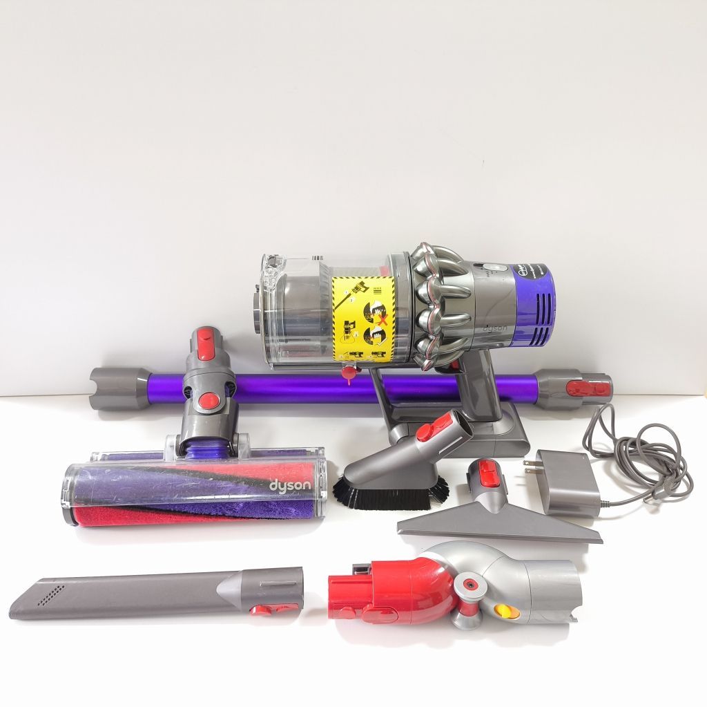 すぐ使える ダイソン V10 SV12 サイクロン掃除機 本体と付属品 No327