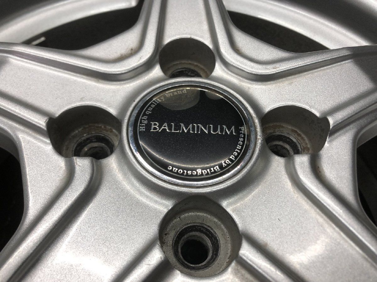 タイヤほぼ未走行【BS BLIZZAK VRX3 185/60R15】スタッドレス 