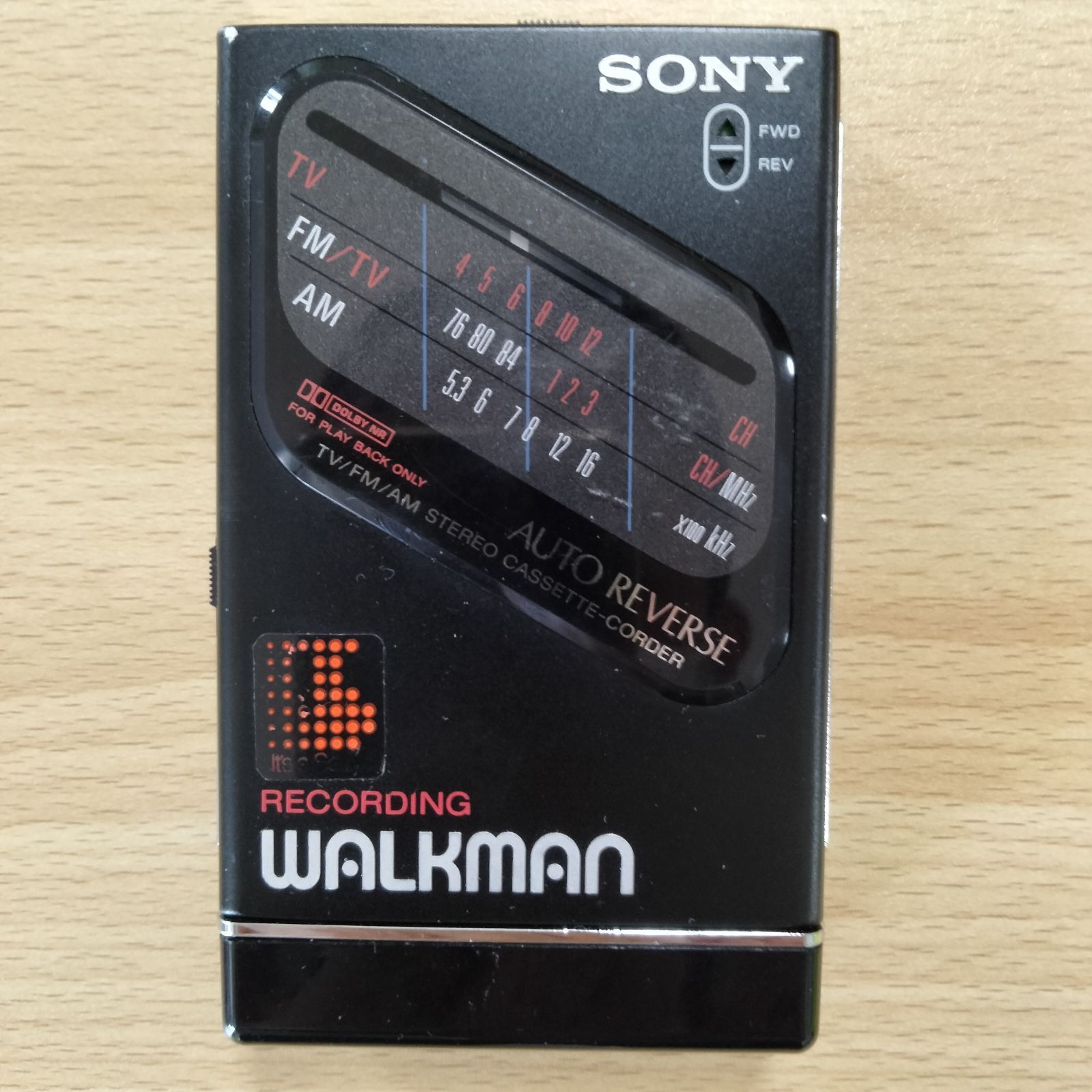 ジャンク品】SONY WALKMAN WM-F203 ラジオカセットウォークマン
