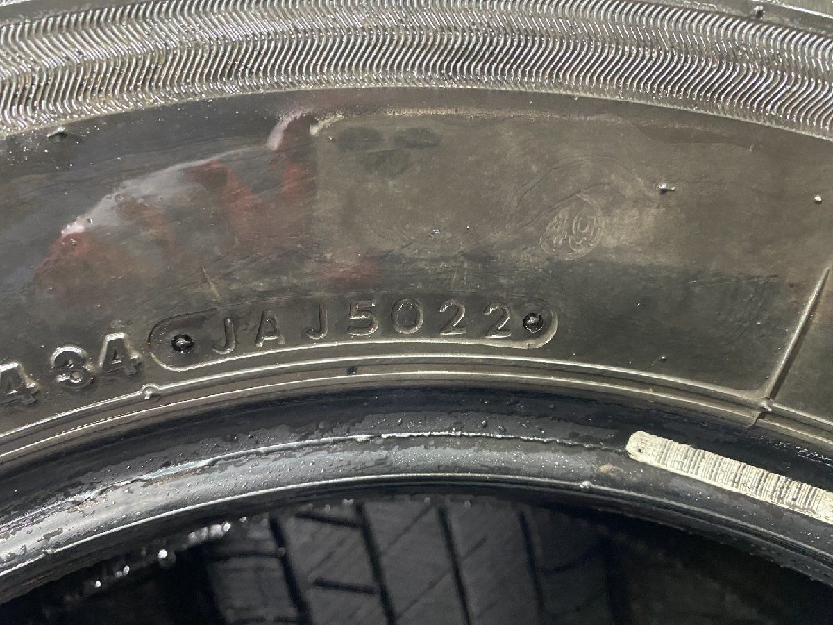 BS BRIDGESTONE BLIZZAK VRX3 215/70R15 15インチ スタッドレス 4本 22年製 バリ溝 グランビア ハイエース等　(STZ167) BS BRIDGESTONE BLIZZAK VRX3 215/70R15 15インチ スタッドレス 4本 22