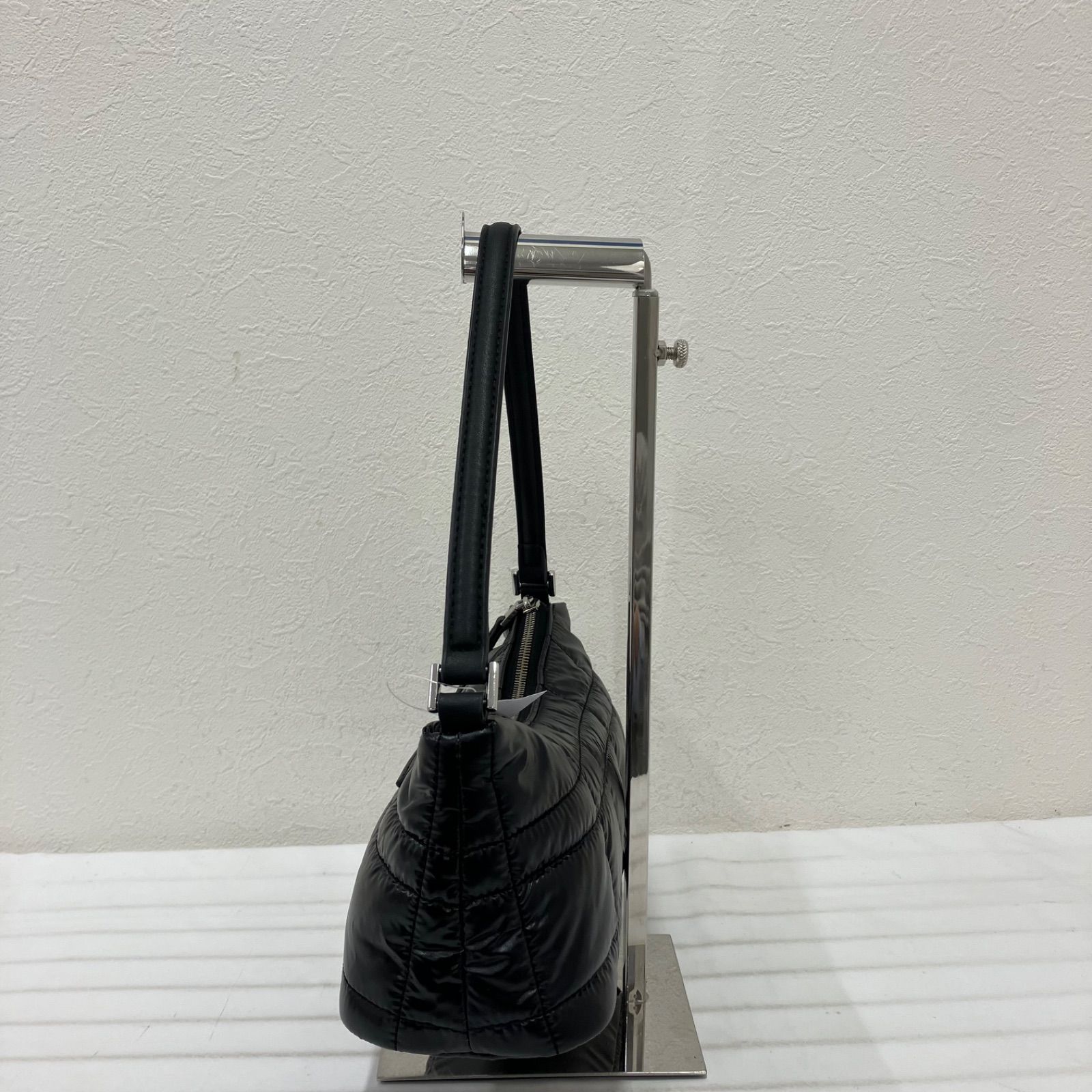 1610 Calvin Klein カルバン・クライン カルバンクライン キルテッド 